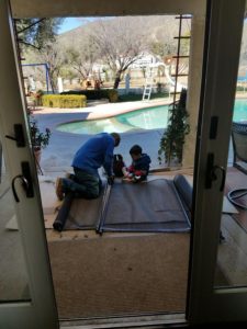 Mesh Pool fence install 